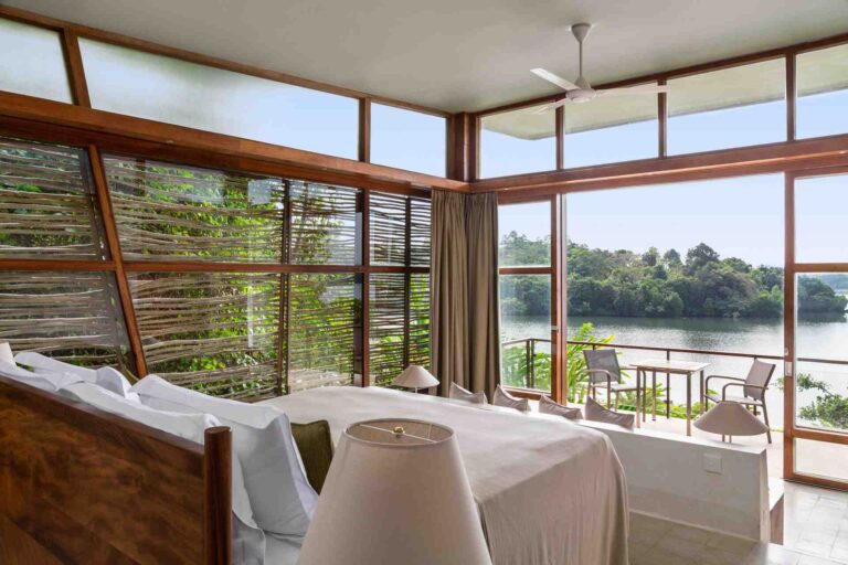 3 tri lake suite view